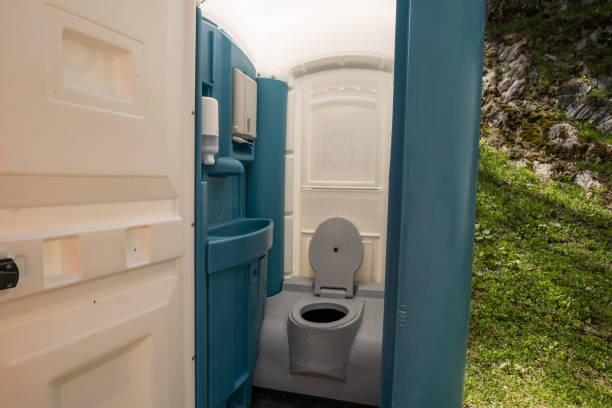 Best Emergency porta potty rental  in Glendale, CA
