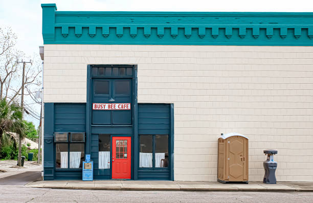 Best Luxury portable toilet rental  in Glendale, CA